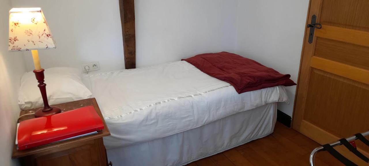 La Cloue Bed and Breakfast Sainte-Marie-du-Bois  Exteriör bild